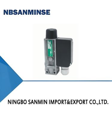 TL0515 Interruptor de presión de 0.5-25MPa Controlador de presión Adopta un sensor de tipo pistón sin fugas